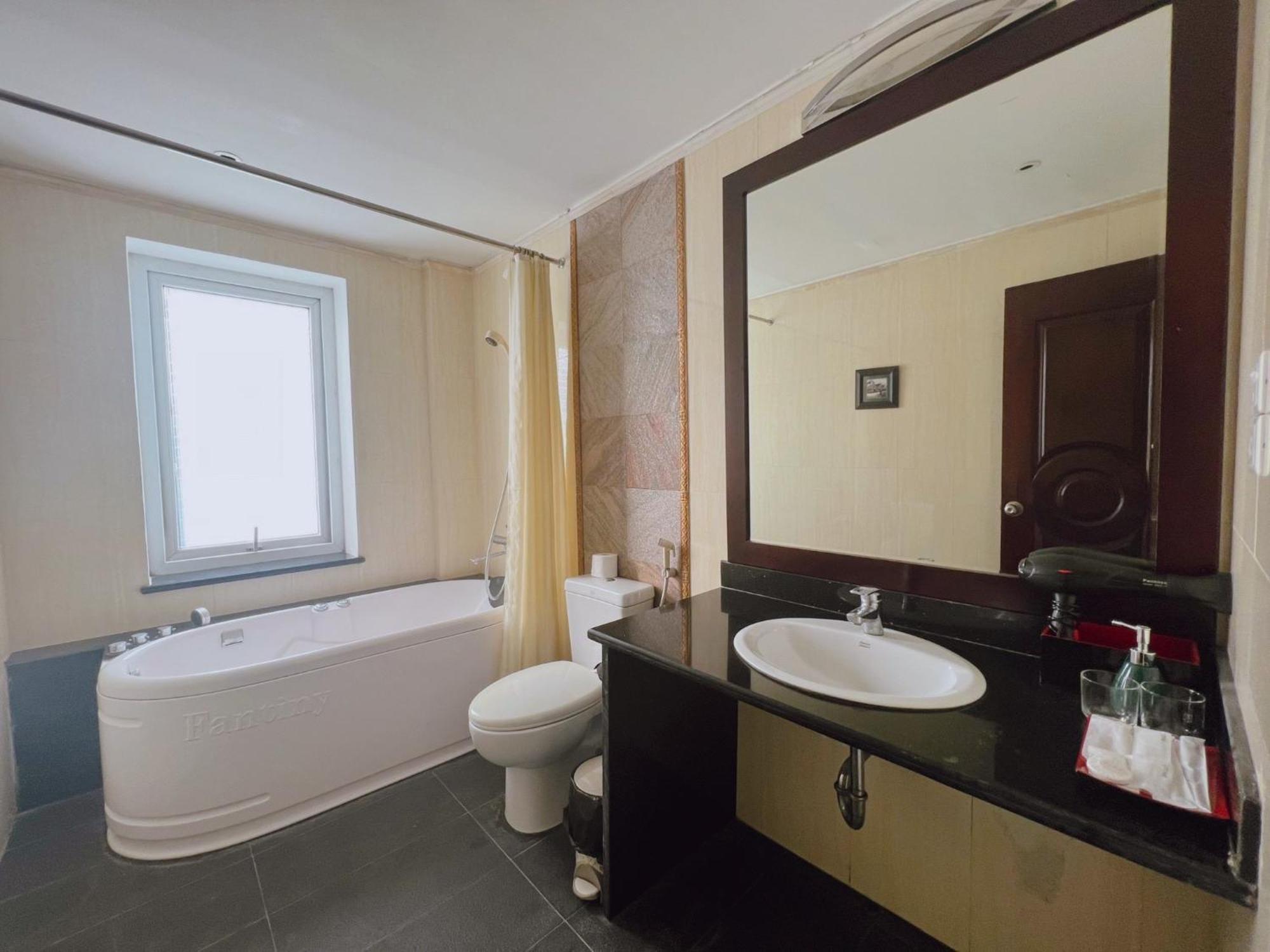 Ha Noi Memory Central Hotel And Spa Ханой Экстерьер фото